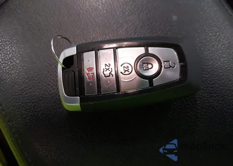 2018 Ford Explorer Xlt z USA, uszkodzony, nr VIN 1FM5K8D83JGC21448